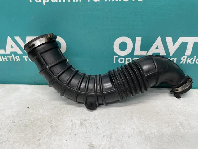 1657500QAE NISSAN Патрубок воздушный, выход воздушного фильтра купить в Черкассы