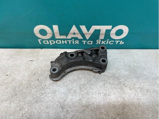 Кронштейн подушки (опоры) двигателя, правой 1807S3 PEUGEOT