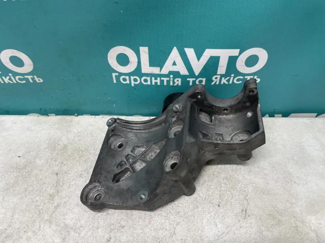 1854964 OPEL Кронштейн компрессора кондиционера купить в Ирпень