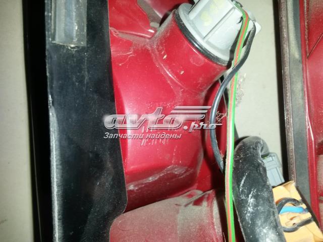 FORD 1S7113404C Фонарь задний правый в наличии Ужгород