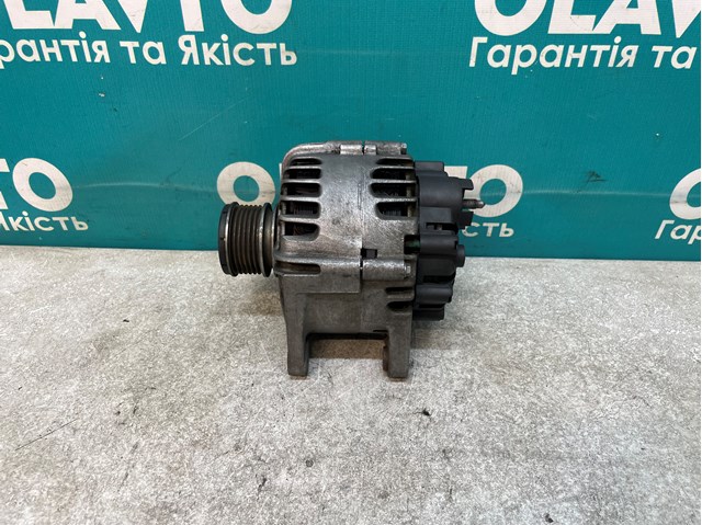 231004864R Генератор купить Одесса