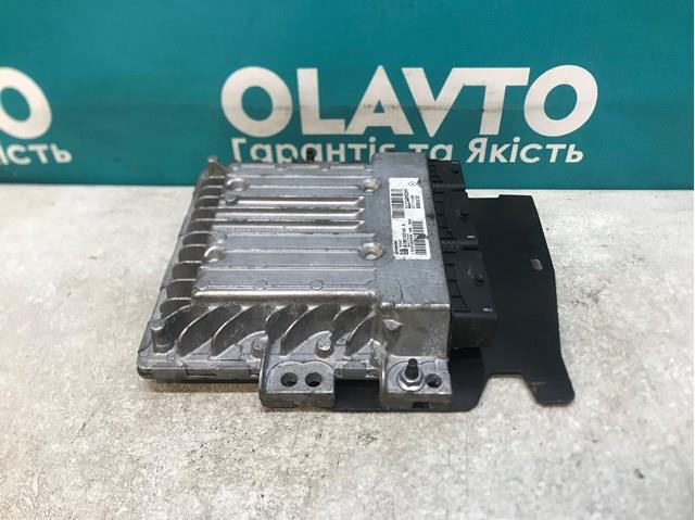 Модуль управления двигателем 237101908R RENAULT