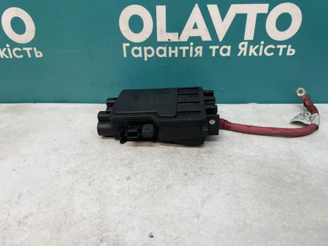 243800002R Блок предохранителей купить Ужгород