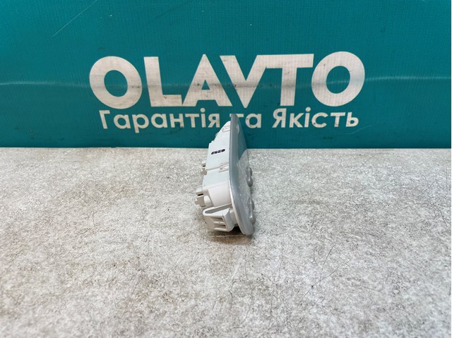 264300167R RENAULT Плафон подсветки багажного отсека купить в Днепр