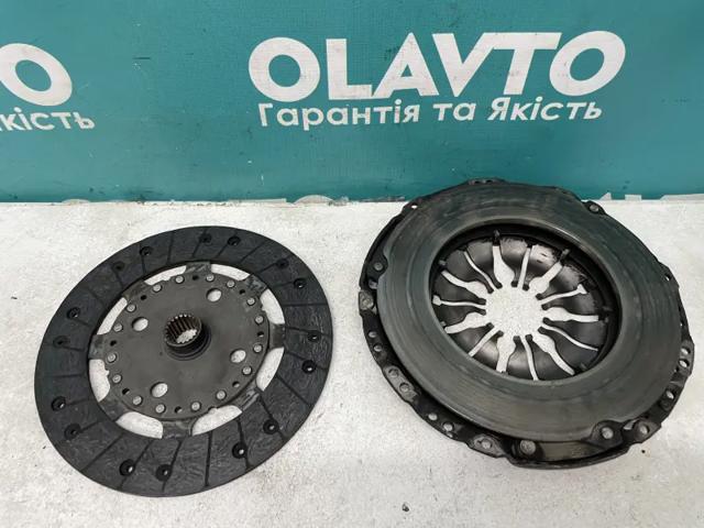 302052561R Комплект сцепления купить Каменское