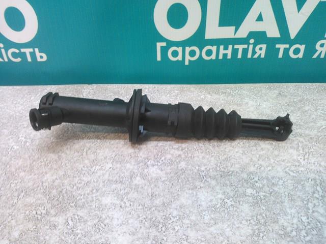 Главный цилиндр сцепления 306101984R RENAULT