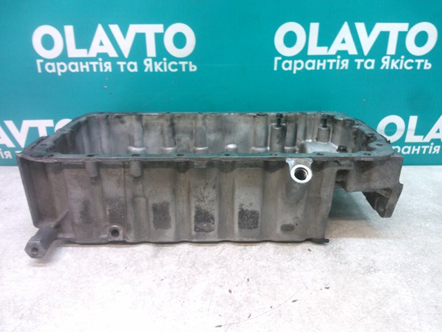 VOLVO 30725818 Поддон двигателя в наличии Житомир