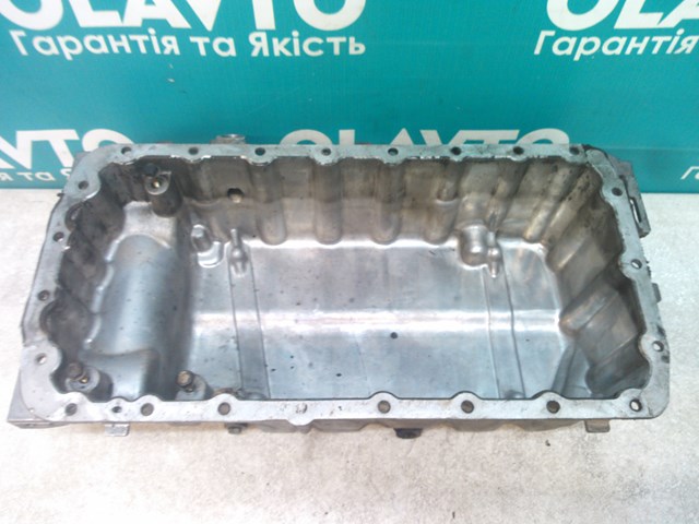 Картер масляный 30725818 VOLVO