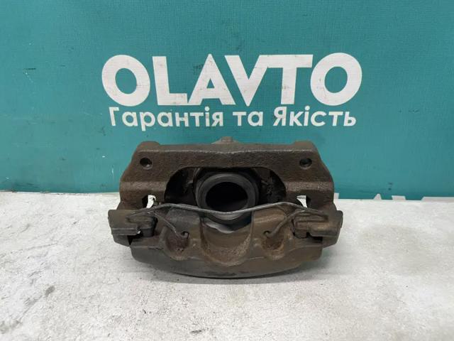 RENAULT 410116581R Суппорт тормозной передний левый в наличии Львов