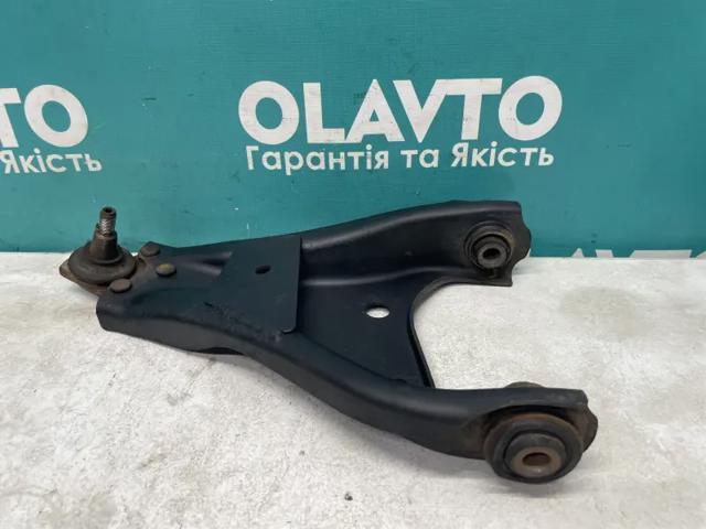 RENAULT 545011697R Рычаг передней подвески нижний левый в наличии Кривой Рог