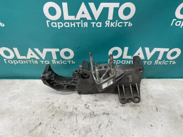 55208369 FIAT Кронштейн подушки (опоры) двигателя правой купить в Николаев