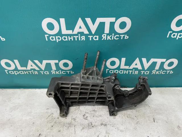 55208369 Кронштейн подушки (опоры) двигателя правой купить Кривой Рог