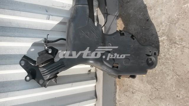 555820001R Защита задней балки (подрамника) купить Черкассы
