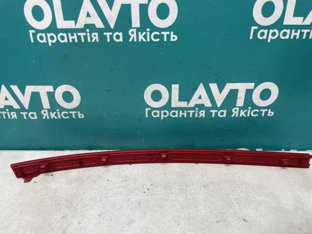 565945104 VAG Правый катафот заднего бампера купить в Сумы