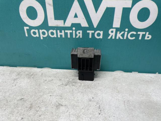 6079000100 Реле свечей накала купить Харьков