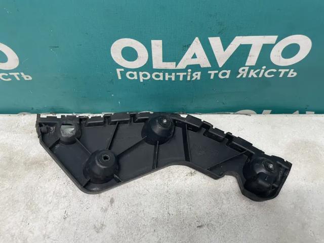 622200010R RENAULT Кронштейн бампера заднего правый купить в Черкассы