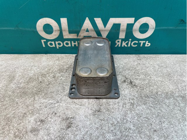 6790972560 RENAULT Радиатор масляный (холодильник), под фильтром купить в Ровно