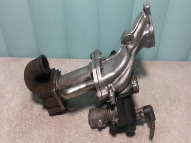 Крышка клапана рециркуции ОГ/EGR 7701060994 RENAULT