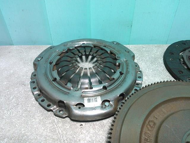 Комплект сцепления 7701475345 RENAULT