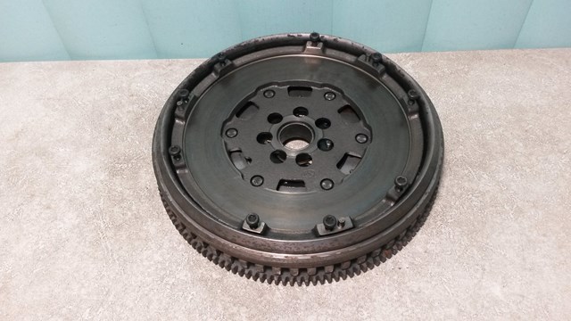 7701476621 RENAULT Маховик двигателя купить в Хмельницкий
