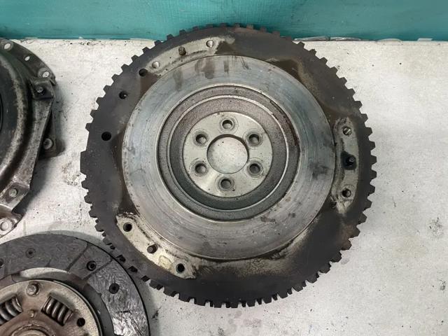 7701477018 RENAULT Сцепление купить в Ирпень