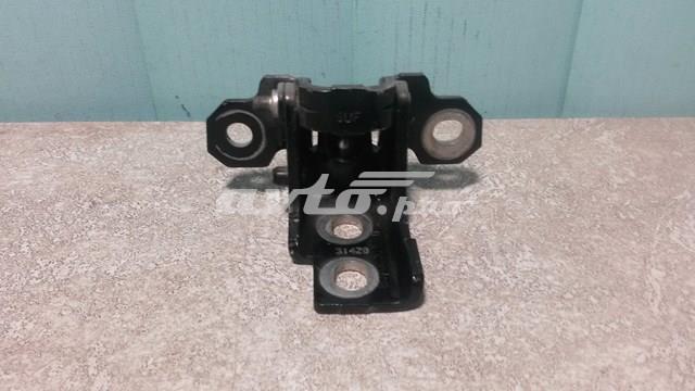 Петля передней двери правая 804000016R RENAULT