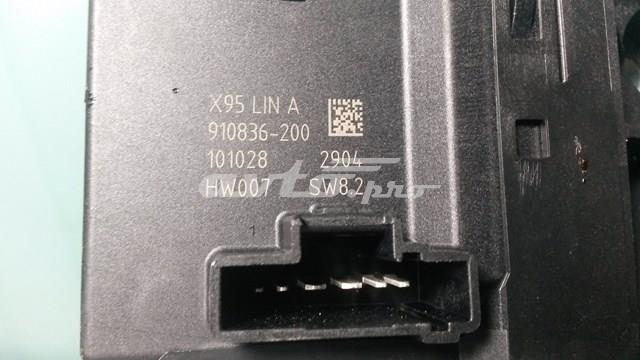 RENAULT 807302741R Мотор стеклоподъемника двери передней правой в наличии Ужгород