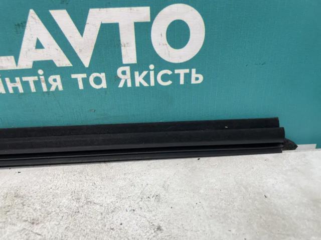 NISSAN 80834JD000 в наличии Львов