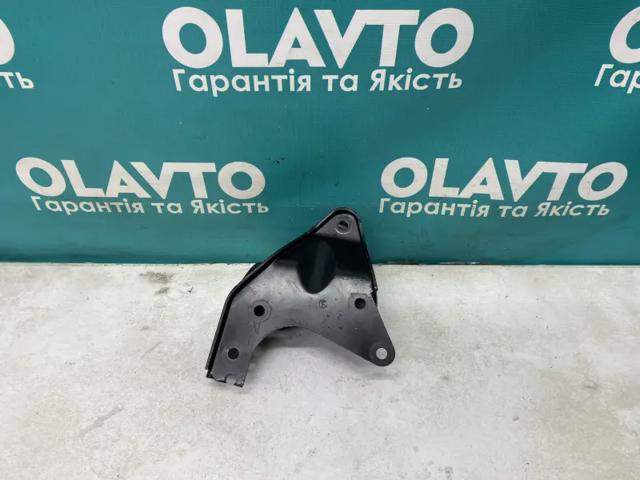 RENAULT 8200044920 Кронштейн подушки (опоры) двигателя задней в наличии Полтава