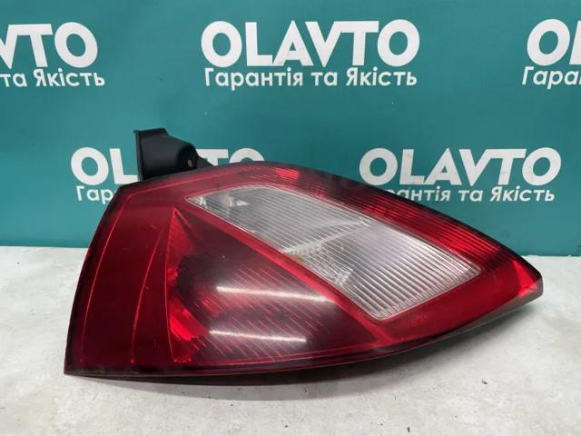 RENAULT 8200073236 Фонарь задний левый в наличии Львов