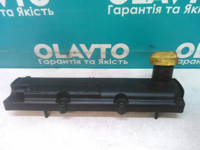 RENAULT 8200117386 Клапанная крышка в наличии Тернополь