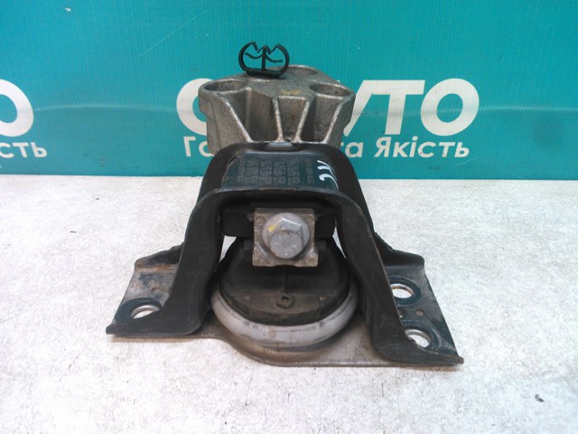 8200140431 RENAULT Подушка (опора) двигателя правая купить в Чернигов