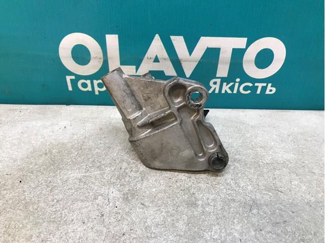 8200193773 RENAULT Кронштейн топливного насоса ТНВД купить в Черновцы