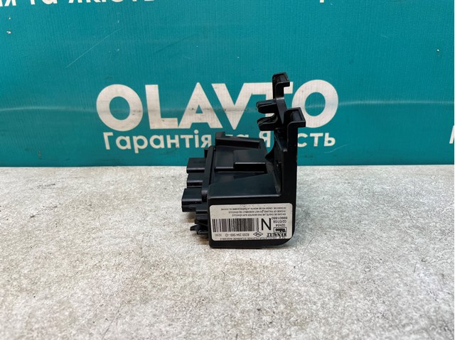 RENAULT 8200261817 в наличии Черновцы