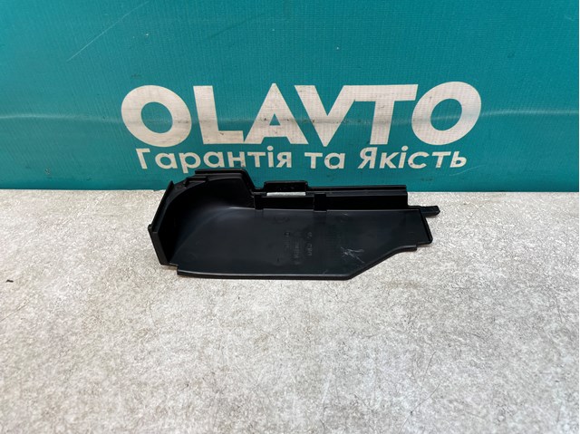 RENAULT 8200314270 Крышка аккумулятора в наличии Черновцы