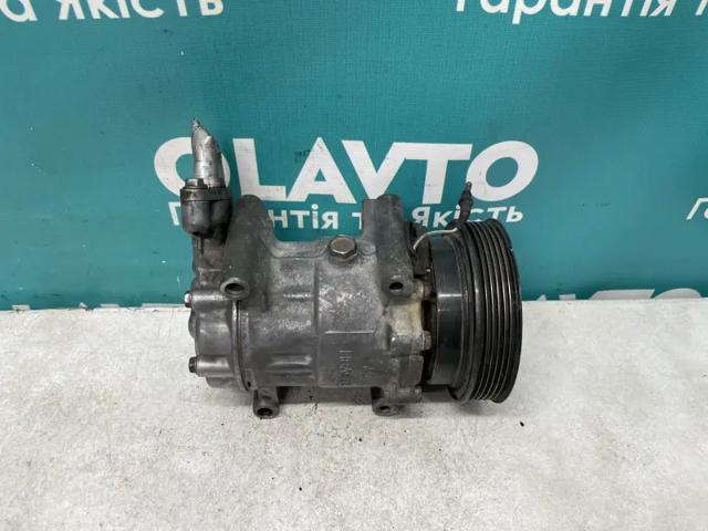 8200315744 RENAULT Компрессор кондиционера купить в Киев