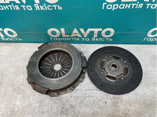 8200365633 RENAULT Корзина сцепления купить в Днепр