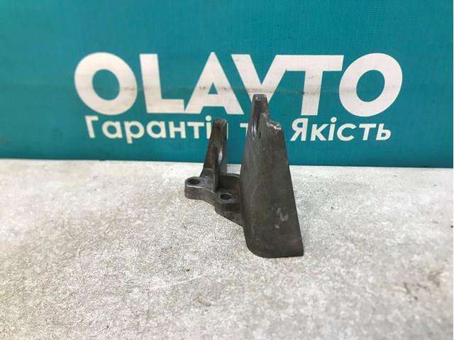 RENAULT 8200367226 Кронштейн крепления троса КПП в наличии Каменское