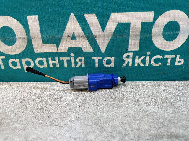 RENAULT 8200371582 Датчик стоп сигнала в наличии Житомир