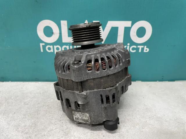 RENAULT 8200373636 Генератор в наличии Тернополь