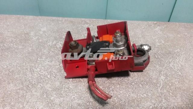 8200381281 RENAULT Клема аккумулятора купить в Николаев
