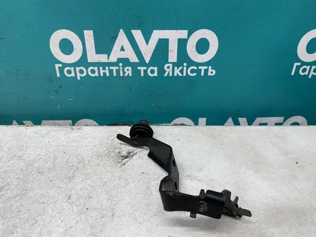 RENAULT 8200384203 в наличии Львов