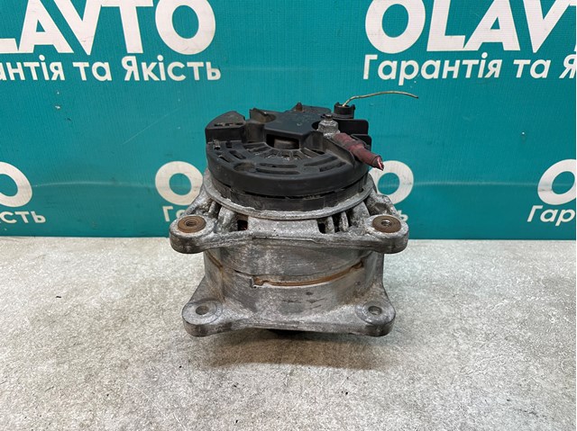 RENAULT 8200390675 Генератор в наличии Львов