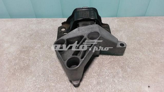 Опора двигателя 8200437464 RENAULT