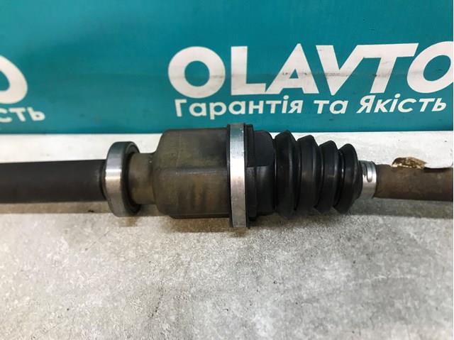 RENAULT 8200499586 Полуось (привод) передняя правая в наличии Чернигов