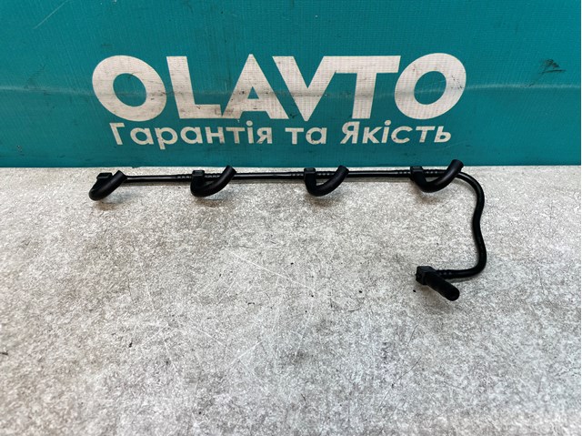 Трубка топливная обратная от форсунок 8200520596 RENAULT