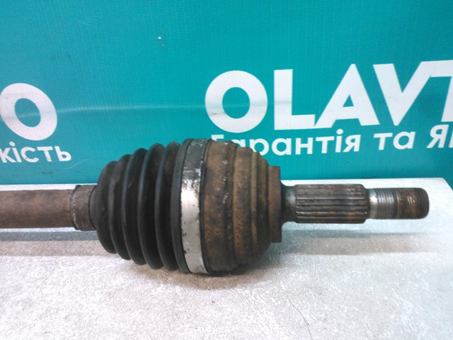 8200557126 RENAULT Полуось (привод) передняя правая купить в Винница