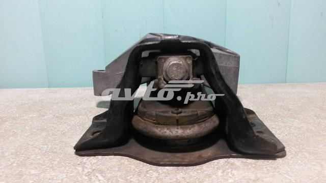 8200592642 RENAULT Правая подушка двигателя купить в Украина