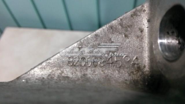 8200684534 RENAULT Опора подвесного подшипника передней полуоси купить в Черновцы