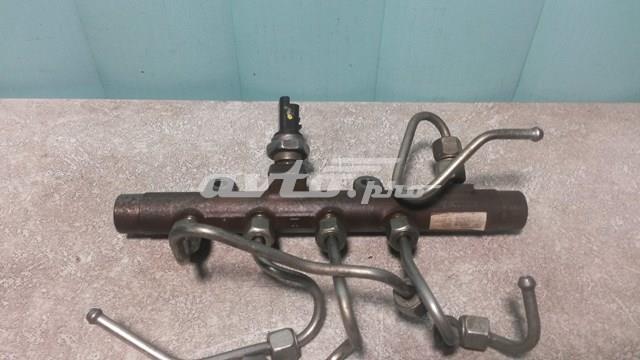 8200704217 RENAULT Распределитель топлива (рампа) купить в Харьков